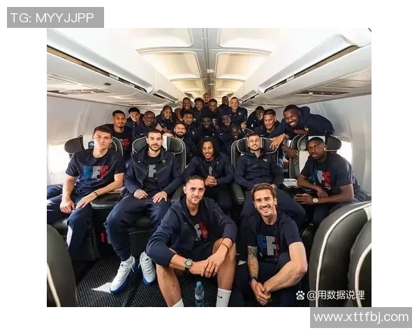 足球明星之间的亲密关系与合作网络全景图解析